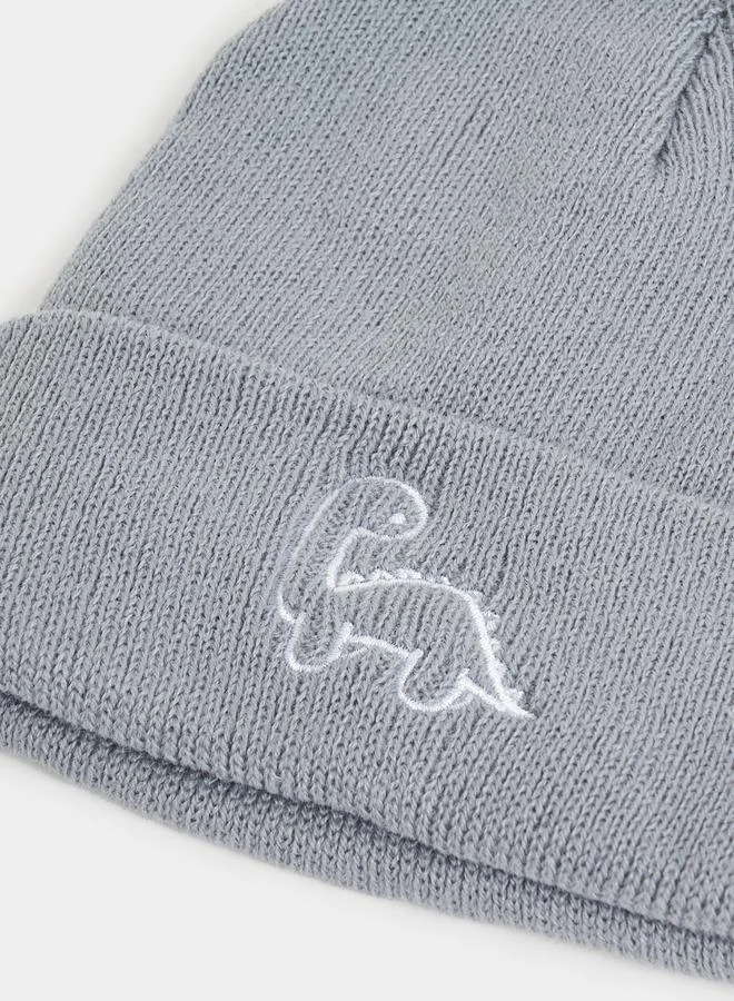 ستايلي بينيه محبوك مزين بتفاصيل مُطرّزة